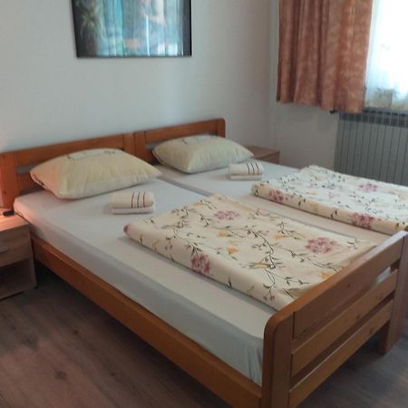 Motel Bavaria Фоча Екстериор снимка