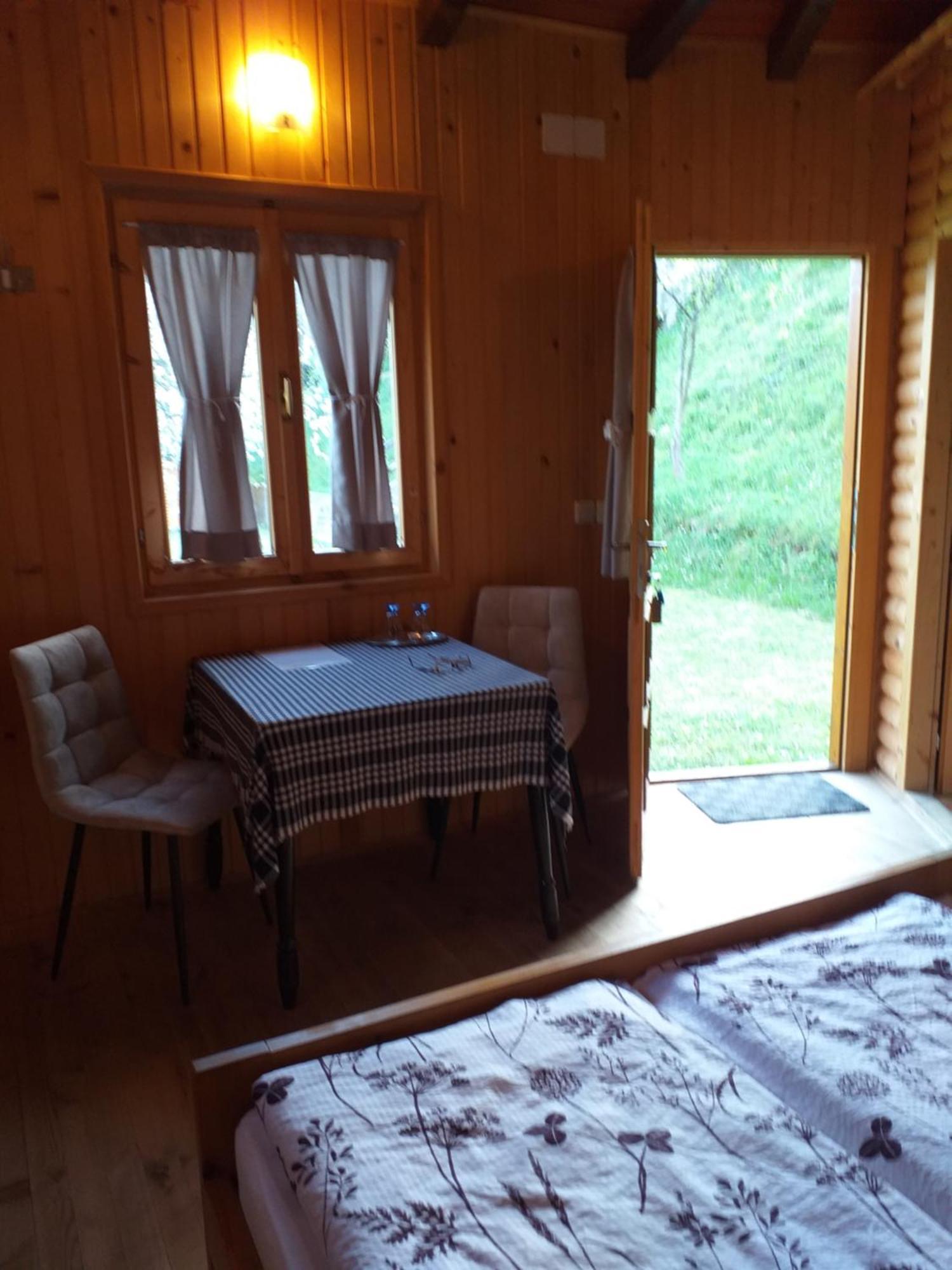 Motel Bavaria Фоча Екстериор снимка